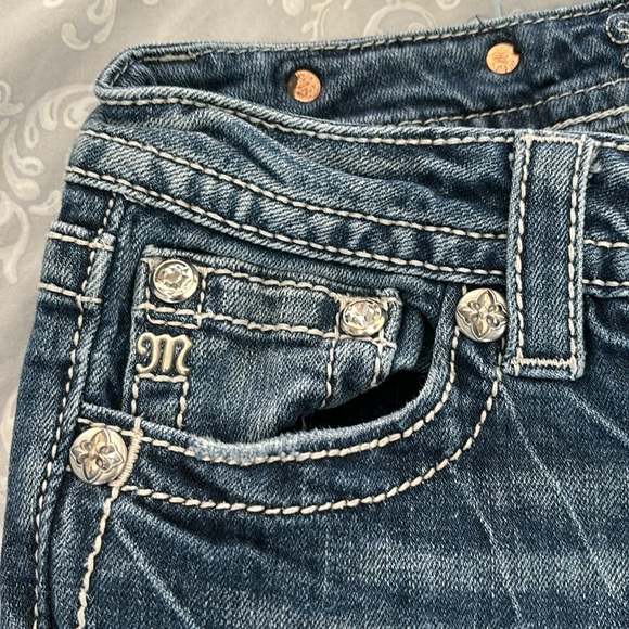 Bootcut Miss Me Jeans - Picture 4 of 7